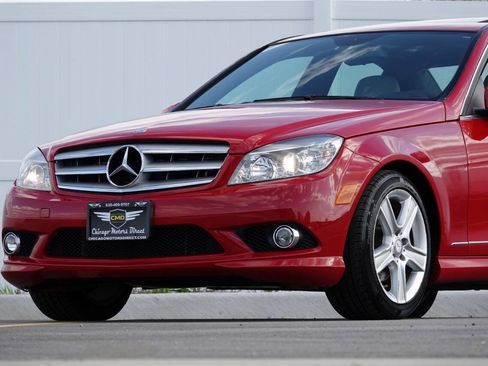 Used 2010 Mercedes-Benz C 300 Sedan image 28