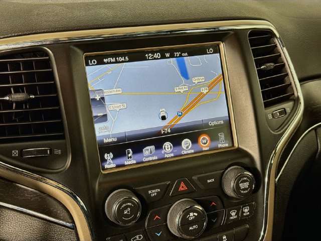 Used 2017 Jeep Grand Cherokee Limited AWD/4WD image 16