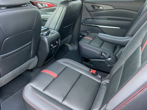 New 2026 Chevrolet Traverse RS w/ LPO, Illumination Package image 12