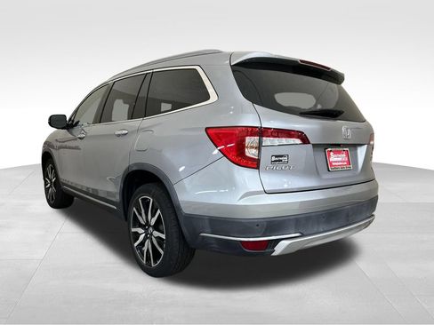 Used 2020 Honda Pilot Touring image 3