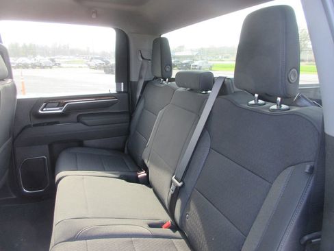 New 2026 GMC Sierra 2500 SLE w/ SLE Value Package; AWD/4WD image 14