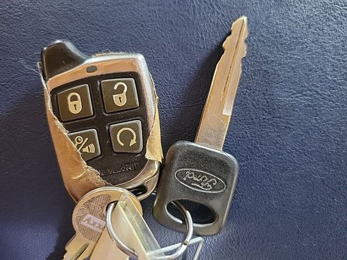 Used 2014 Ford E-350 and Econoline 350 Super Duty w/ Power Group image 25