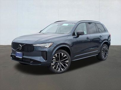 New 2026 Volvo XC90 T8 Ultra w/ Protection Package