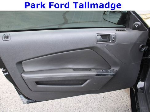 Used 2014 Ford Mustang Convertible w/ Equipment Group 102A image 11