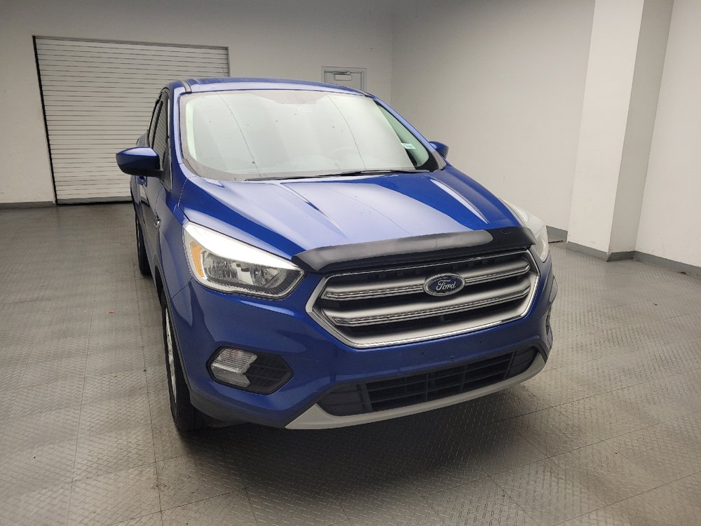 Used 2017 Ford Escape SE w/ SE Cold Weather Package AWD/4WD image 14