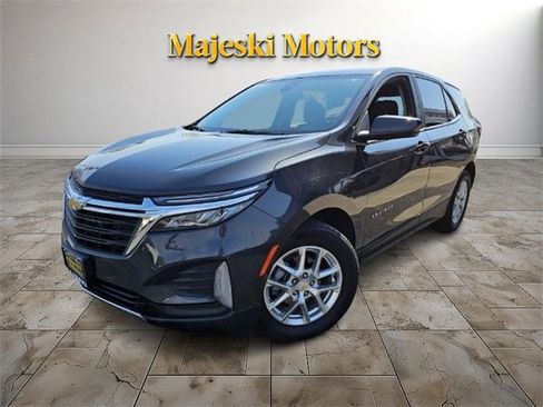 Used 2022 Chevrolet Equinox LT image 3