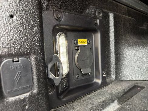 Used 2025 Ford Maverick Tremor AWD/4WD image 13