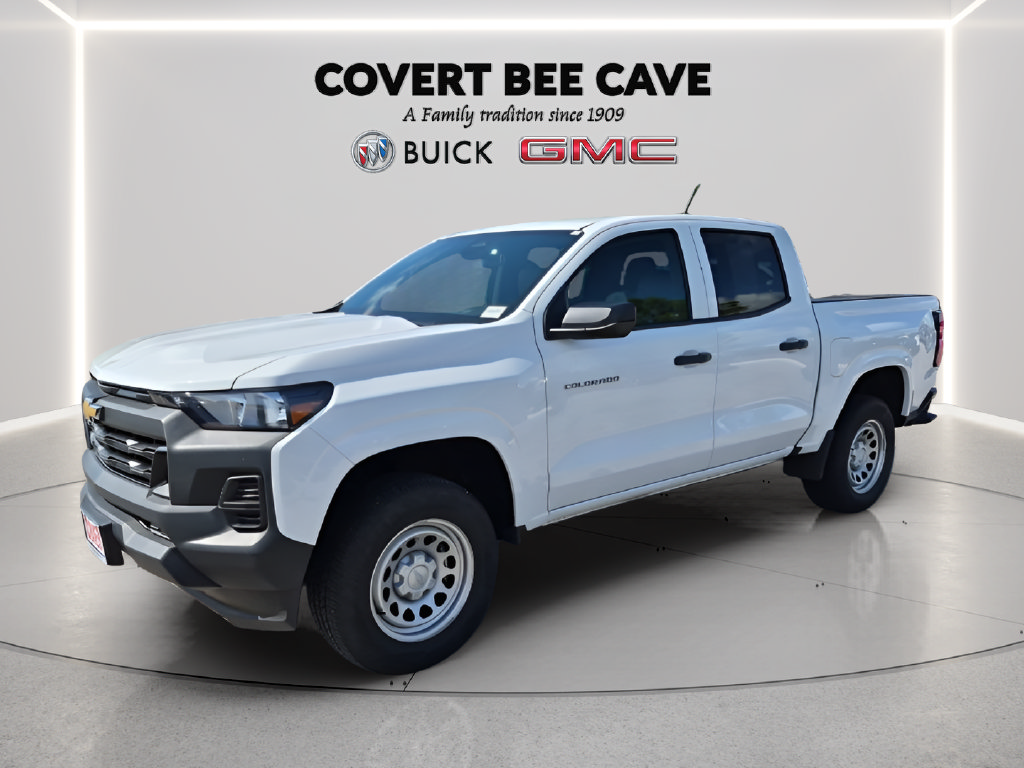 Used 2024 Chevrolet Colorado W/T RWD image 3