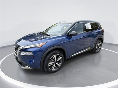 Used 2022 Nissan Rogue Platinum w/ Head-Up Display Package