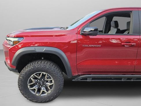 New 2026 Chevrolet Colorado ZR2 w/ Technology Package image 19
