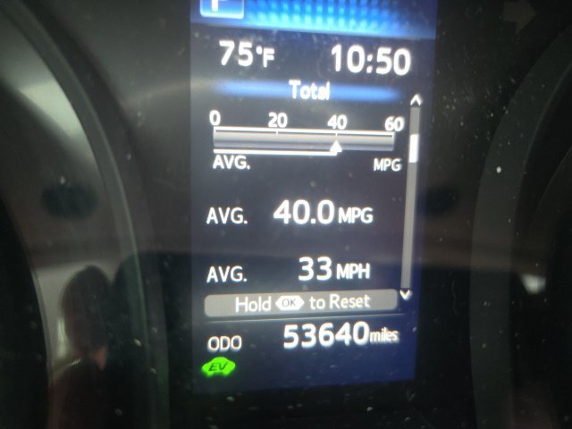 Used 2020 Toyota Camry SE FWD image 8