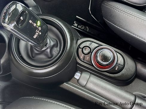 Used 2022 MINI Cooper S FWD image 17