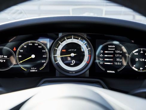 Used 2024 Porsche 911 GT3 image 53