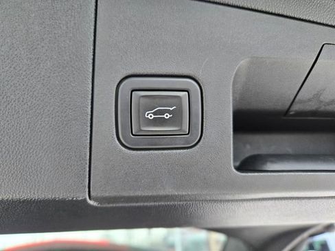 Used 2023 Cadillac XT5 Premium Luxury image 10