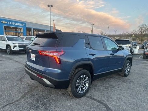 New 2026 Chevrolet Equinox LT image 3