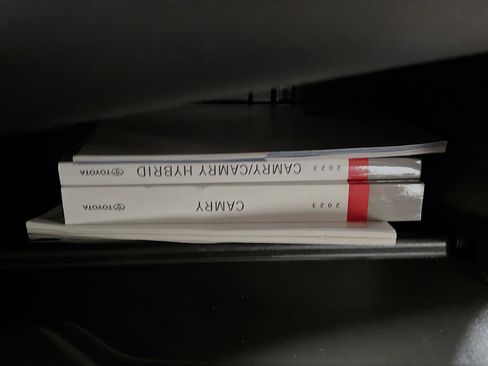 Used 2023 Toyota Camry SE image 34