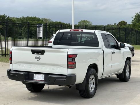 Certified 2025 Nissan Frontier S w/ S Utility Package image 4