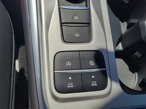 New 2024 Ford Explorer XLT w/ Equipment Group 202A image 10