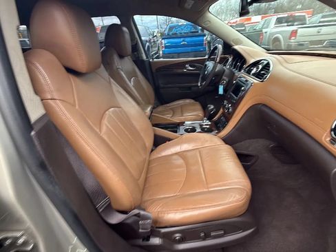 Used 2015 Buick Enclave Leather FWD image 18