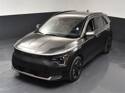 Used 2024 Kia Niro Wind image 42