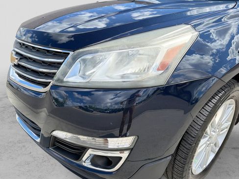 Used 2015 Chevrolet Traverse LT w/ Traveler's Package FWD image 13
