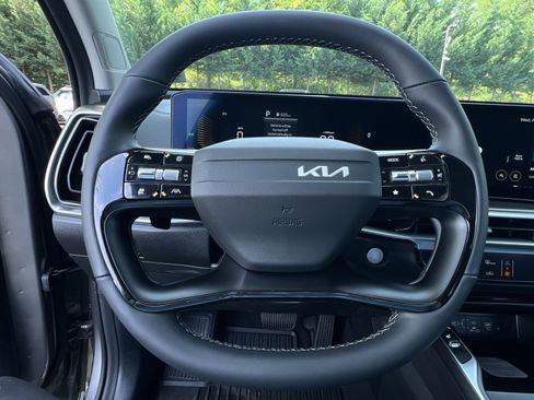 New 2026 Kia Sorento EX AWD/4WD image 24
