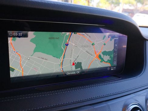 Used 2020 Mercedes-Benz S 560 Sedan image 22