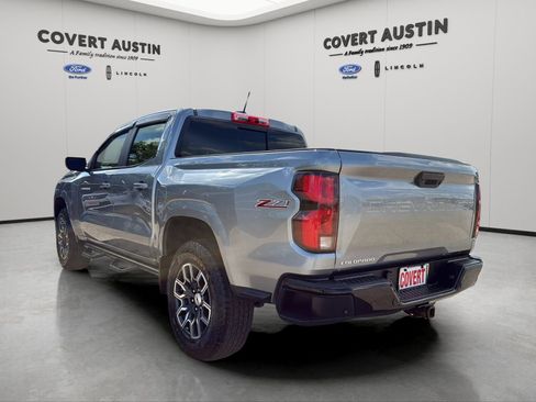 Used 2024 Chevrolet Colorado Z71 w/ Z71 Convenience Package 2 AWD/4WD image 3