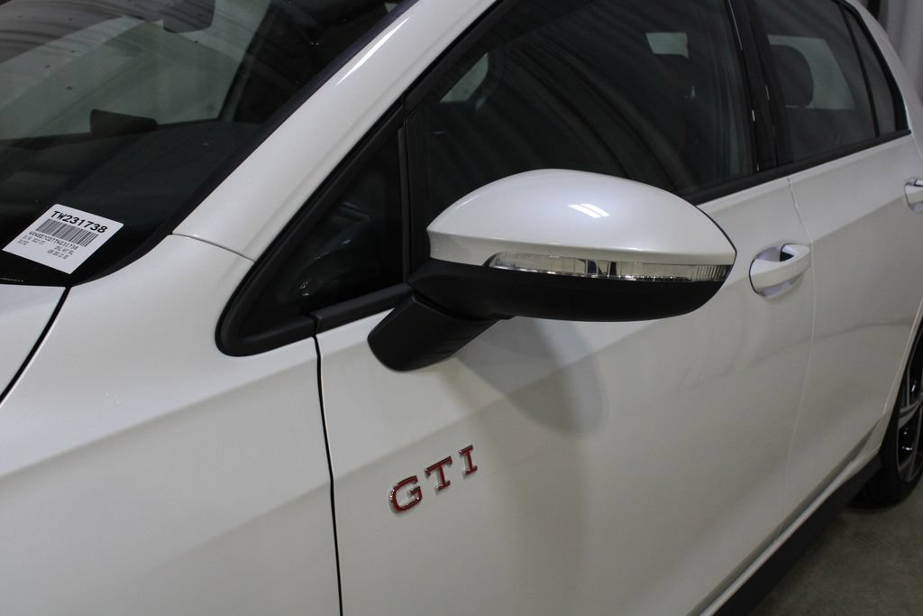 New 2026 Volkswagen GTI SE FWD image 34