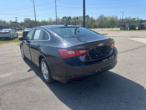 Used 2023 Chevrolet Malibu LT FWD image 3