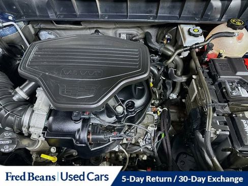 Used 2018 Cadillac XT5 Luxury w/ Driver Awareness Package image 33