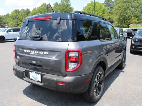 New 2026 Ford Bronco Sport Outer Banks w/ Outer Banks Tech Package+ AWD/4WD image 17