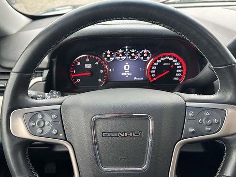 Certified 2016 GMC Yukon XL Denali w/ Open Road Package image 27