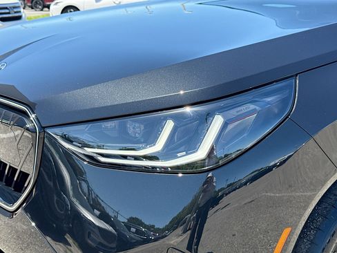 New 2026 BMW X3 xDrive30 w/ Premium Package image 9