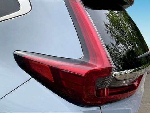 Used 2022 Honda CR-V Touring image 22
