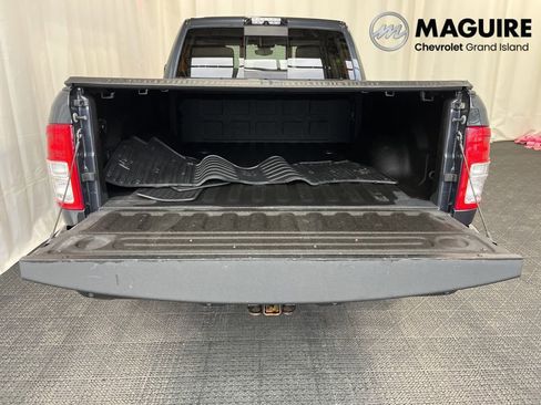 Used 2019 RAM 3500 Big Horn image 27