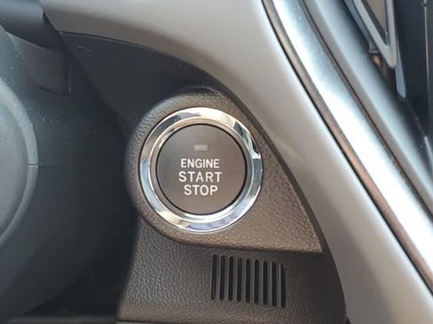 Certified 2025 Subaru Crosstrek 2.5i Sport AWD/4WD image 24