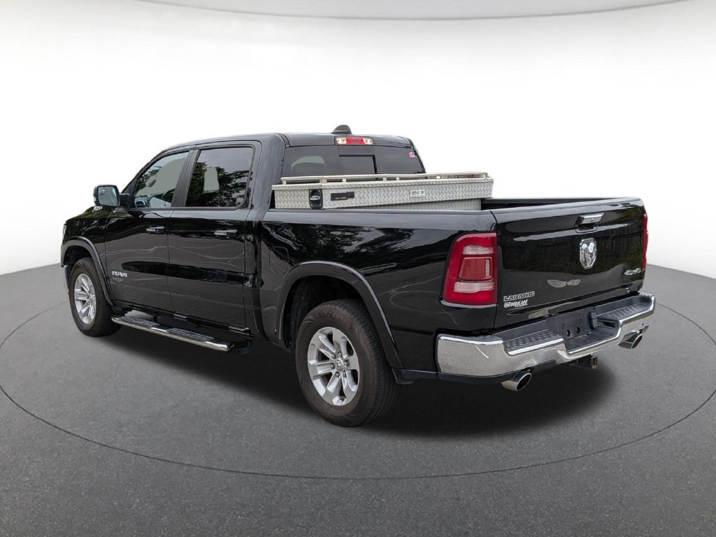 Used 2022 RAM 1500 Laramie AWD/4WD image 3