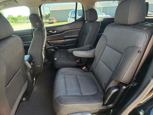 Used 2021 GMC Acadia SLE w/ Driver Convenience Package FWD image 25