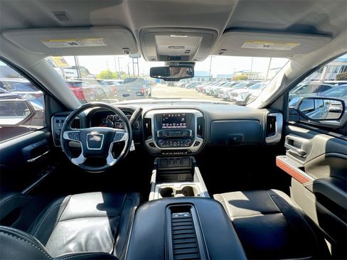 Certified 2016 GMC Sierra 1500 SLT w/ Enhanced Driver Alert Package image 17