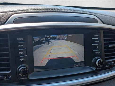 Used 2020 Kia Sorento LX w/ LX I4 Convenience Package AWD/4WD image 27