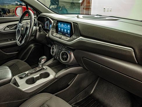 Used 2020 Chevrolet Blazer LT image 34
