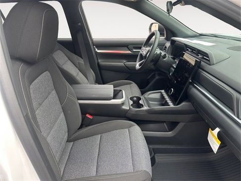 New 2026 GMC Terrain Elevation w/ LPO, Floor Liner Package image 15