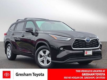 Certified 2022 Toyota Highlander LE