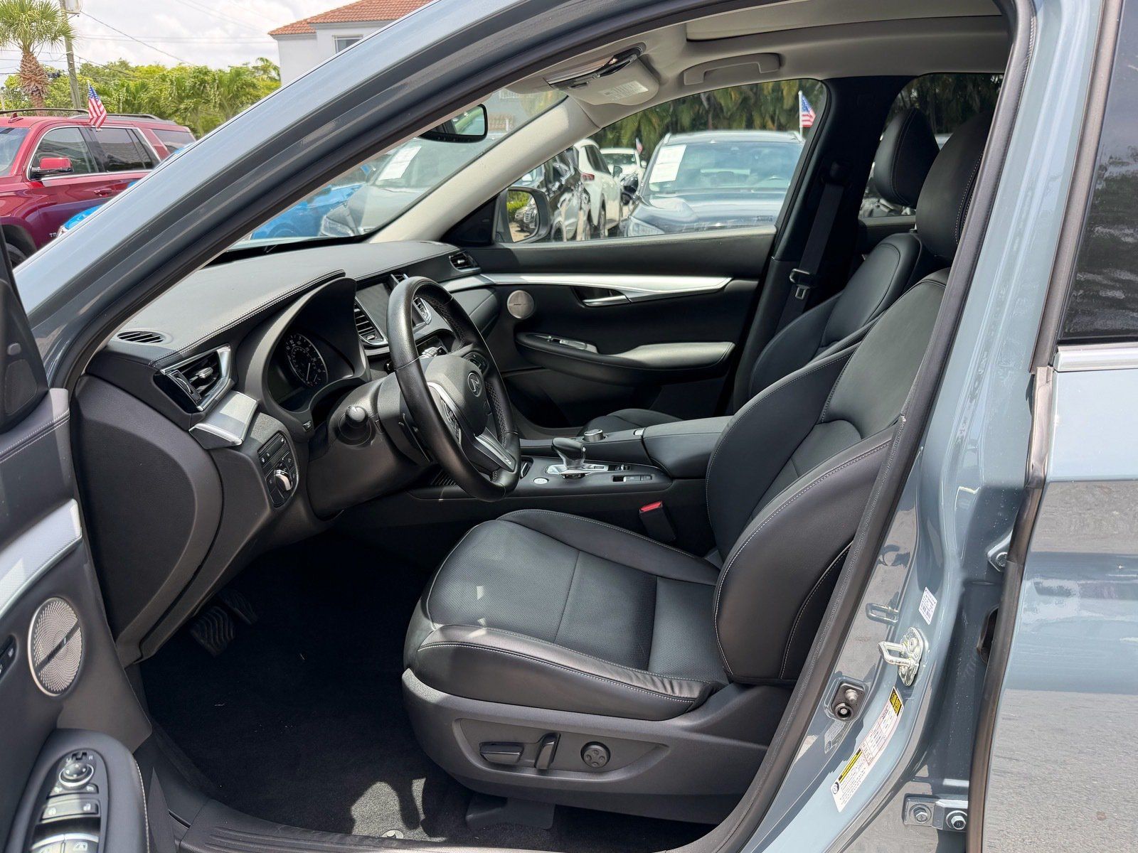 Used 2022 INFINITI QX50 Essential FWD image 12