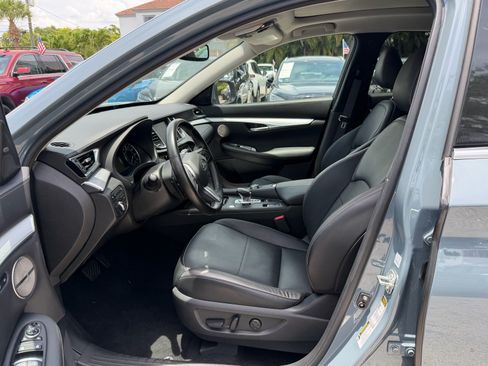 Used 2022 INFINITI QX50 Essential FWD image 12