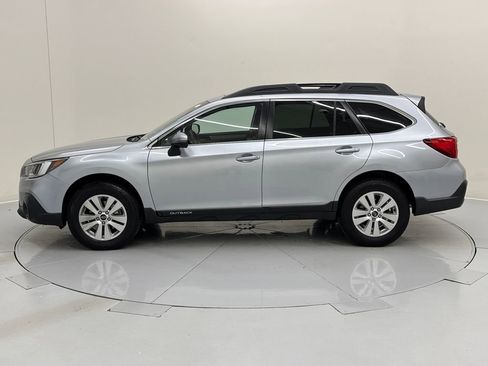 Used 2019 Subaru Outback 2.5i Premium AWD/4WD image 2