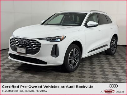 Used 2025 Audi Q5 Premium w/ Convenience Package