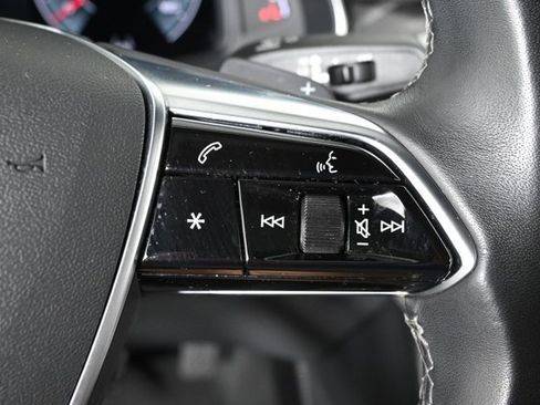 Used 2024 Audi A6 Premium Plus image 24