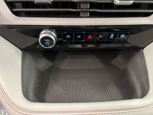 New 2026 Ford Explorer Active image 14